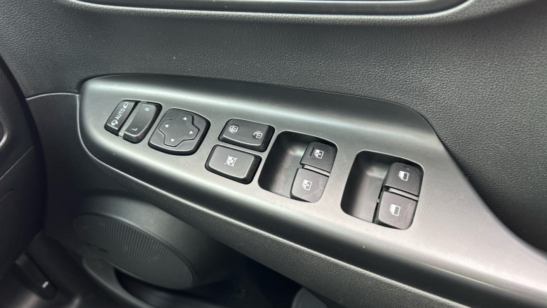 Hyundai KONA 150kW Premium 64kWh 5dr Auto Electric Hatchback